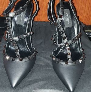 Valentino Garavani Rockstud slingback